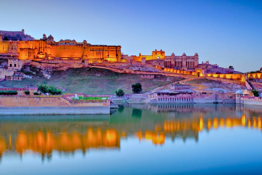 How Many Days Are Needed for a Golden Triangle India Tour with Taj Mahal?