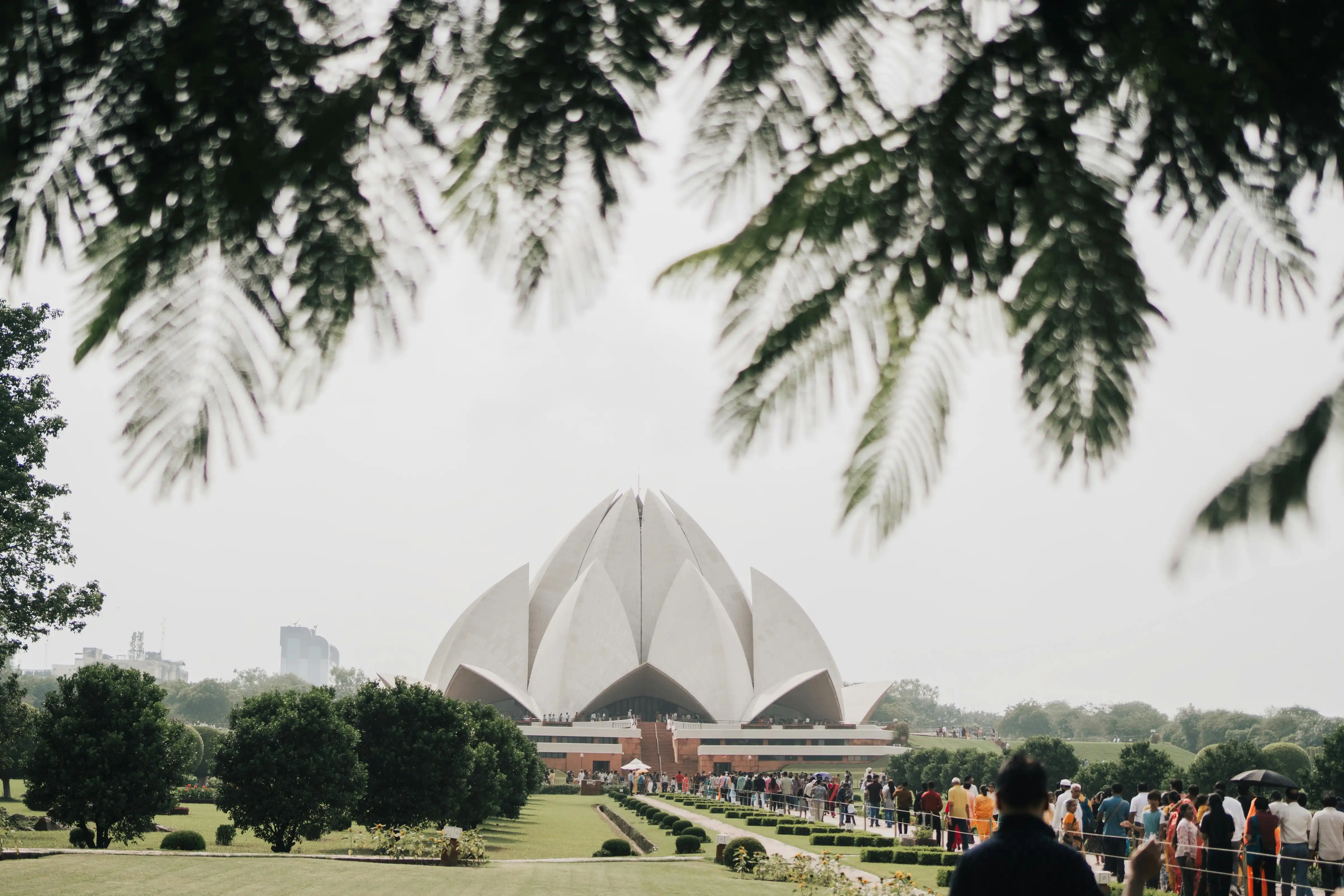 6-hour Tour of Delhi Temples & Spiritual Sites
