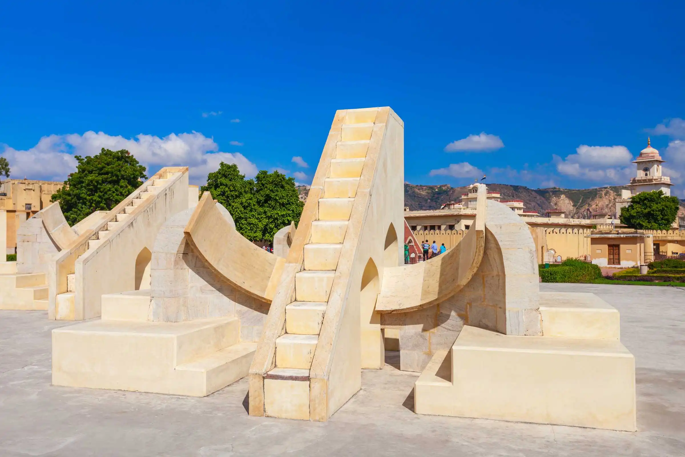 From Delhi: 2 Days Jaipur City Overnight Tour