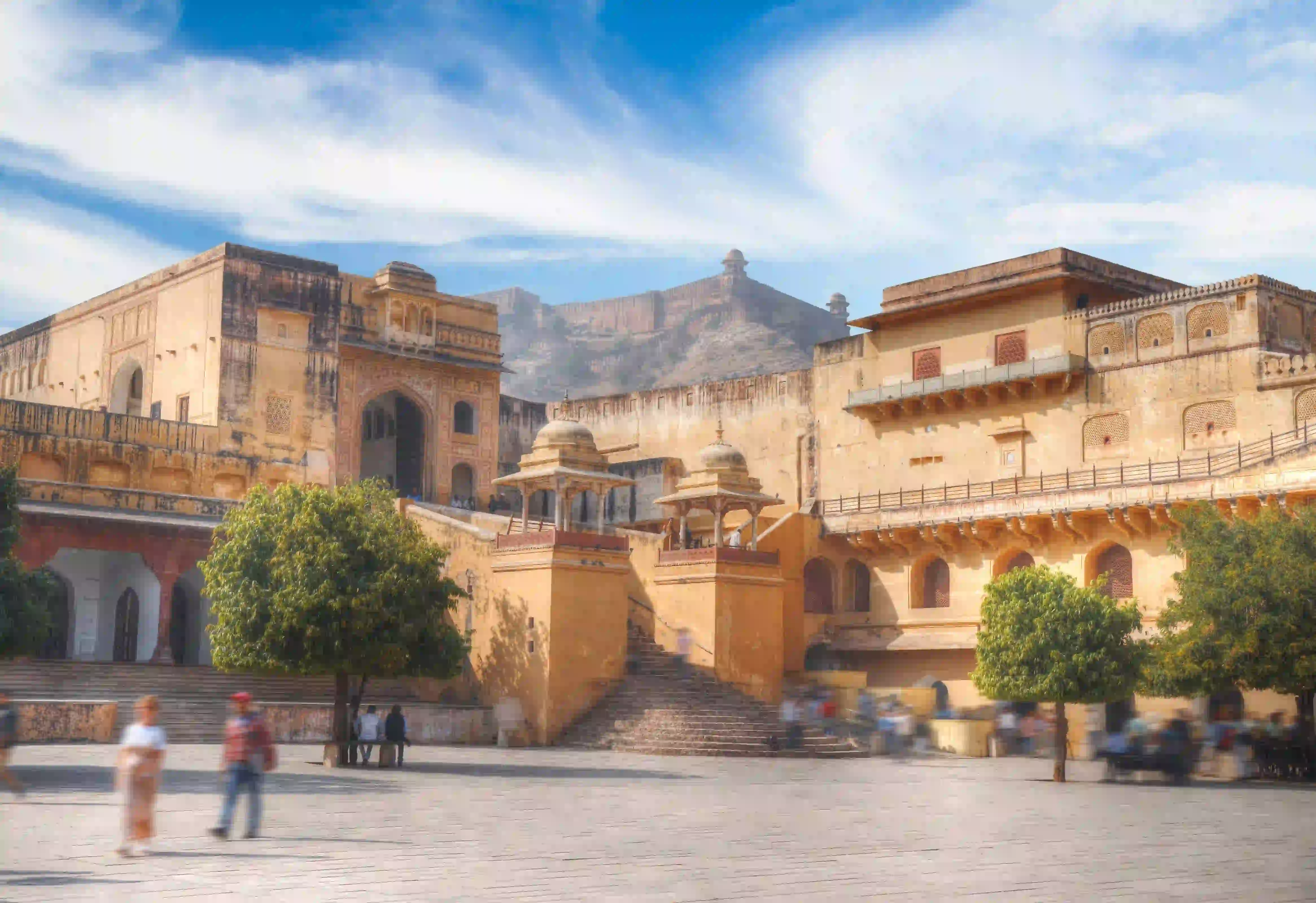 From Delhi: Jaipur City Private Day Tour by Fast Train