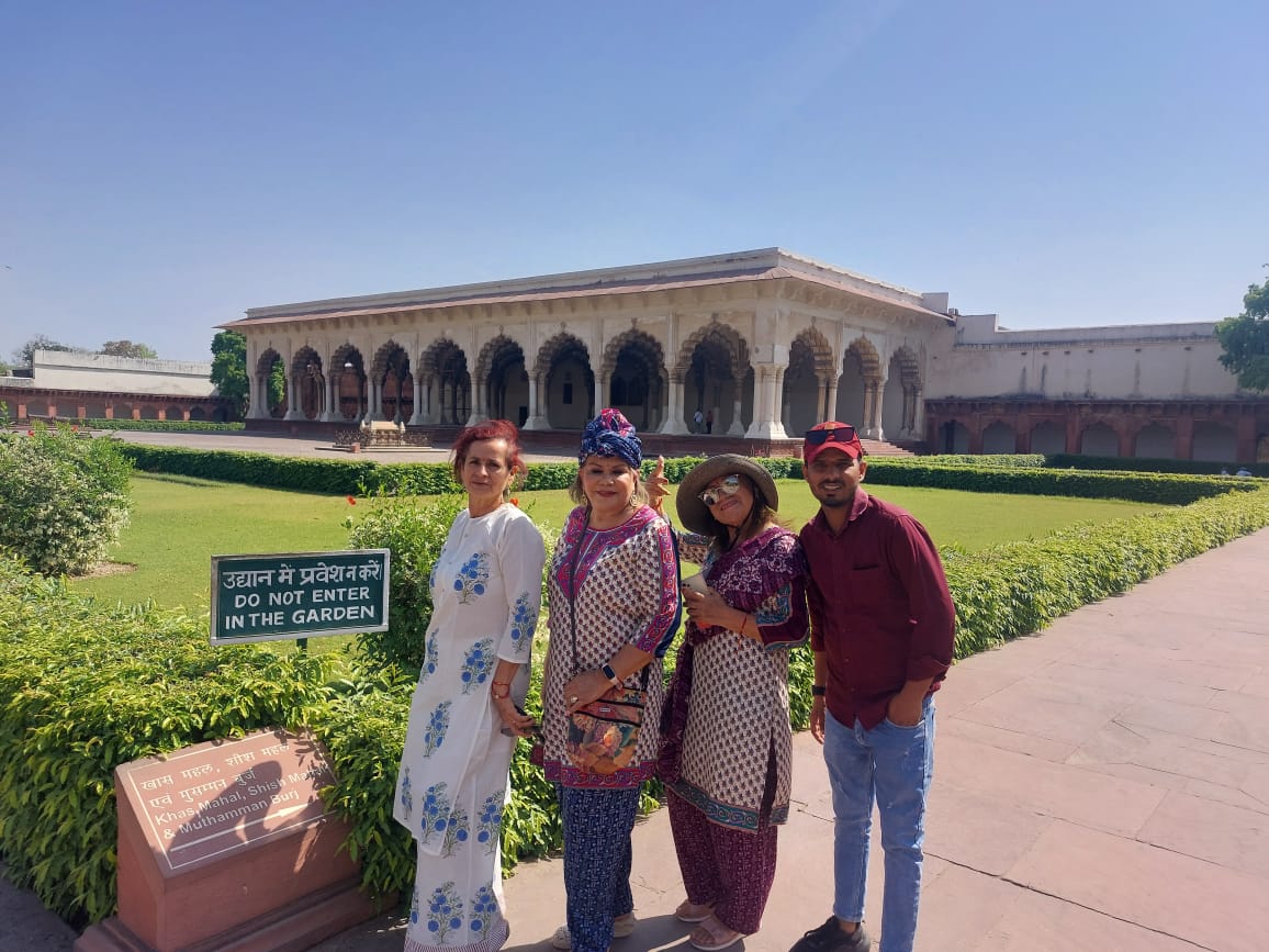 Taj Mahal Tour by Car from Delhi